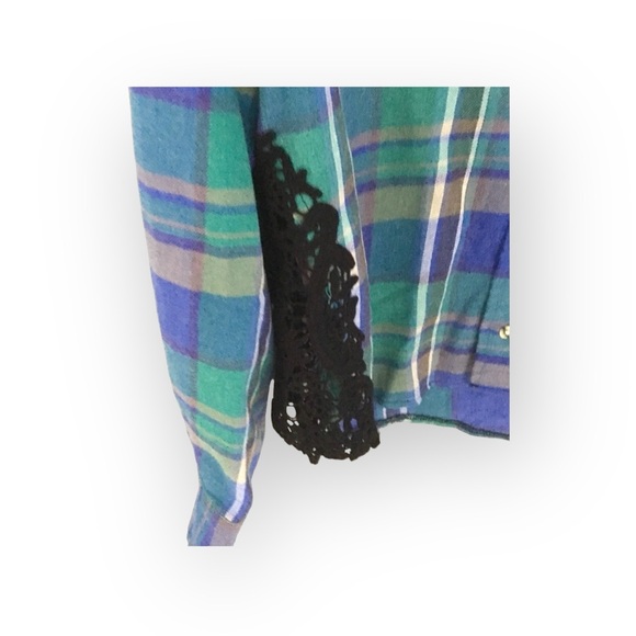 new LF Furst of a Kind  Lace Inset Flannel Shirt  Jacket Shacket  Green Plaid - Picture 7 of 16